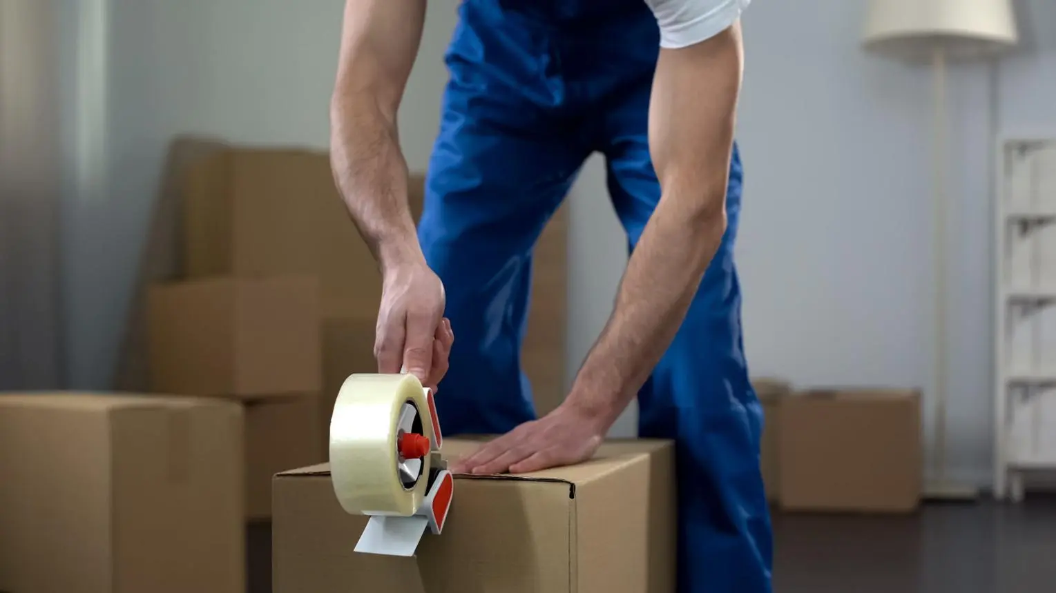 mini portes urgentes Barcelona — mueble y cajas transportadas rápido